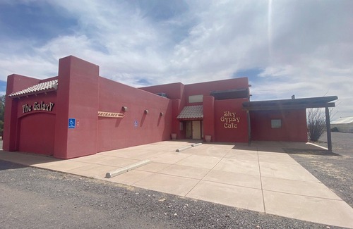 Rodeo House | Astronomers Birders Hikers Portal Rodeo Lodging, Fly in Option 3 bedrooms