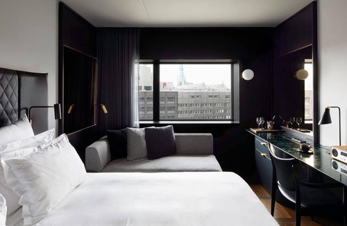 Norrmalm Hotel | At Six