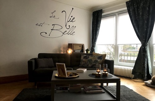 Bouillon Apartment | At the foot of the Castle, and . in the heart of the city. An active stay or total rest.