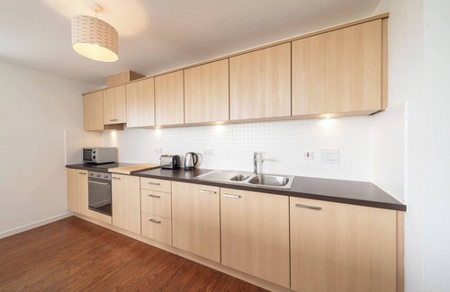 Carnoustie Apartment | At the Links - Coastal Golf Haven