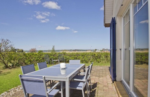 Monchgut-Granitz House | At the sailing harbor, terrace, garden, sea view - vacation home Boddentraum Abendrot