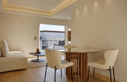 Athens City Centre Apartment | Athenian Loft with Acropolis View