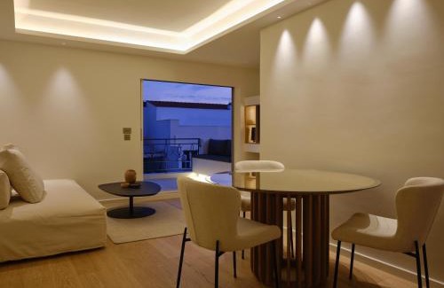 Athens City Centre Apartment | Athenian Loft with Acropolis View