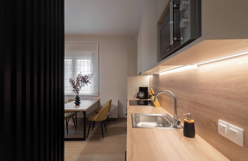Vyronas Apartment | Athenian Modern & Luxury Apartments