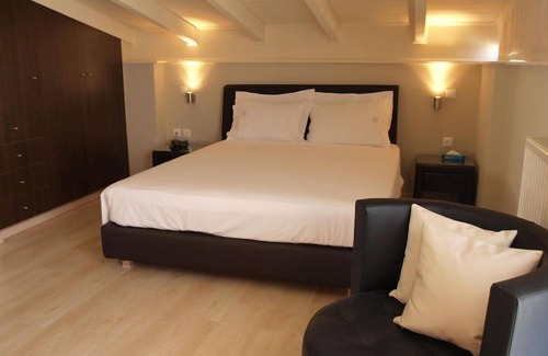 Khalandrion Hotel | Athens Habitat