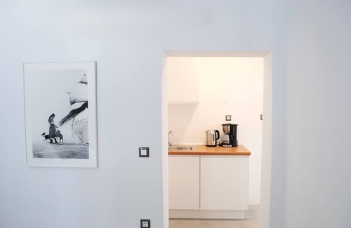 Koukaki Apartment | Athens Residence - Cozy Nest Near Acropolis