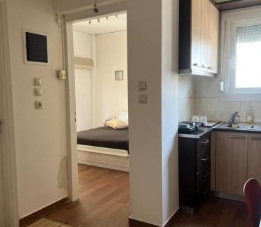 Thissio Apartment | Athens Taratsaki
