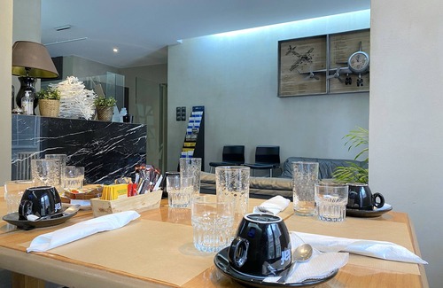 Omonia Apartment | Athens Warehouse Boutique Hotel & Suites
