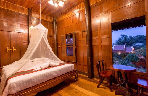Ayutthaya House | Athithara home river view