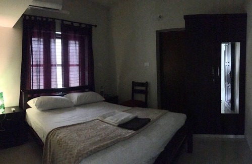 Nedumangad House | Athrakkattu Enclave 3 Bedroom Delux AC Appartment