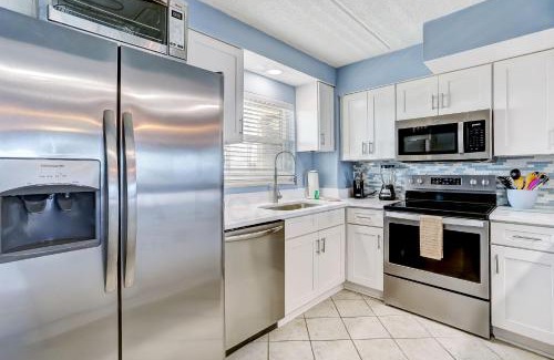 Fernandina Beach Apartment | Atlantic Breeze Condo