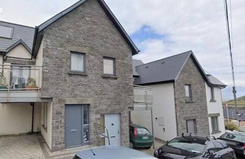 Ballycotton House | Atlantic Views & Irish Charm