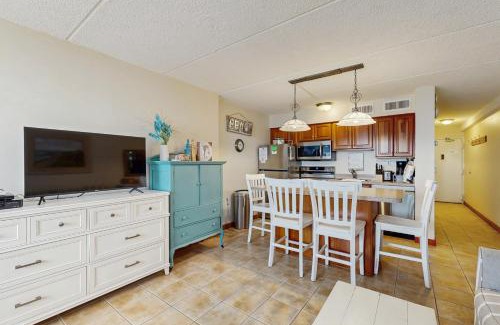 North Ocean City Hotel | Atlantis 302