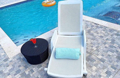 Runaway Bay Villa | Attalia Villa 5-bed in Runaway Bay Near Ocho Rios