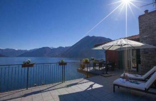Argegno Apartment | Attico Con Grande Terrazza vista Lago