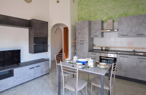 Iscra e Voes House | Attractive holiday apartment for a relaxing holiday near the sea.