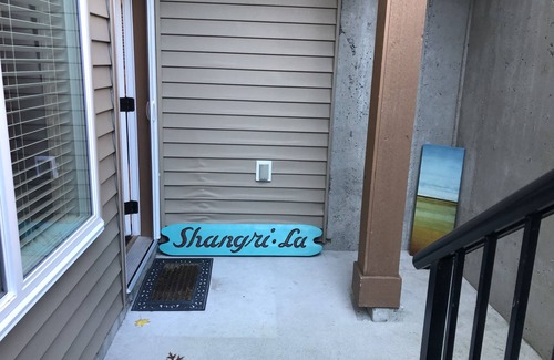 West Abbotsford Apartment | Attractive Spacious, two+ bedroom suite