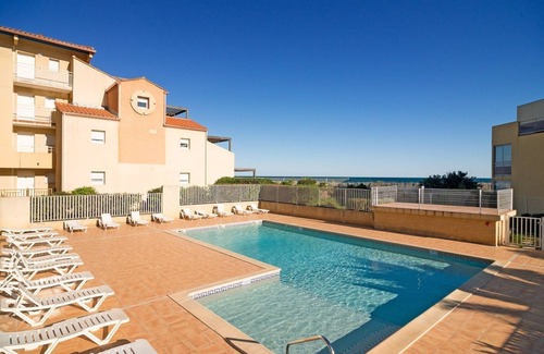 Valras-Plage Condo | Au Bord de l'eau ! Apt + Accès Piscine Extérieure