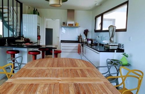 Carantec Villa | "Au gré des marées", panoramic sea view, beach 300 m, town 800 m.