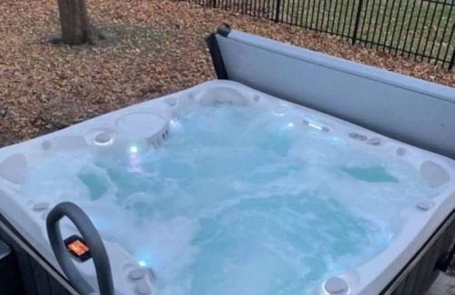 Pontiac House | Aubrey and Denise's Hot Tub Home