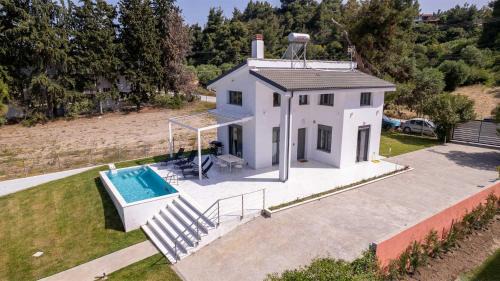 Kriopigi House | Aura Beachfront Private Pool Villa