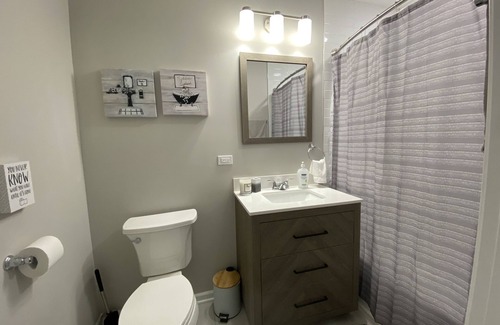 Aurora Apartment | Aurora Apartment with fast Wi-Fi, in the unit laundry and garage.