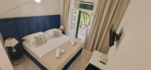 Brela House | Aurora Beachfront Luxury Rooms&Suites