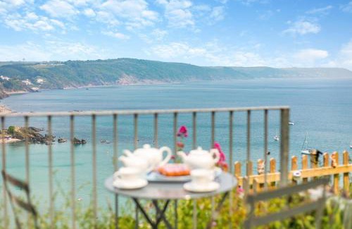 West Looe House | Aurora