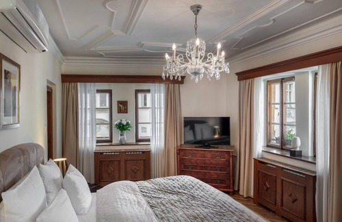 Prague 1 House | Aurus Hotel by Adrez Living