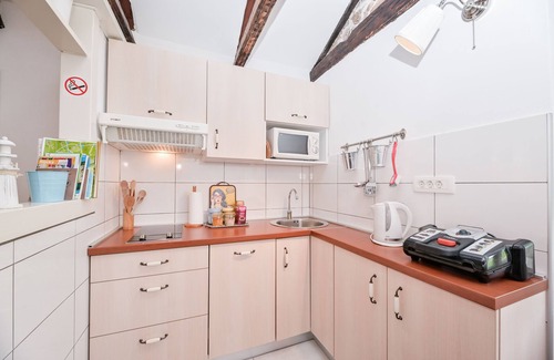 Sucici Apartment | Autenthic mediterranean apartment in lovely Mošćenička Draga
