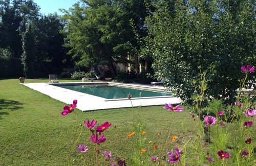 Saint Pierre de Mezoargues House | Authentic Peaceful Provencal Retreat