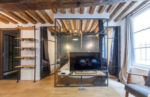 Arts-et-Metiers Apartment | Authentic apartment - 1BR-4P - Arts et Métiers