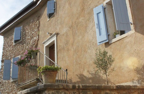 Caprino Veronese Cottage | Authentic restored Italian holiday home for 4 people