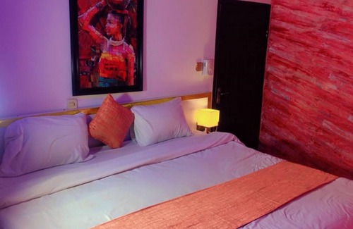 Ikeja Hotel | Autograph Apartment