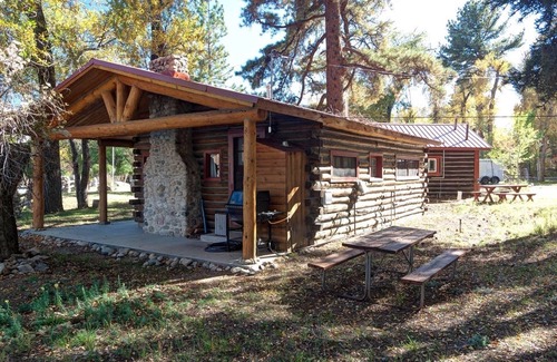 Buena Vista Cabin | Autumn/Fire Side in Buena Vista