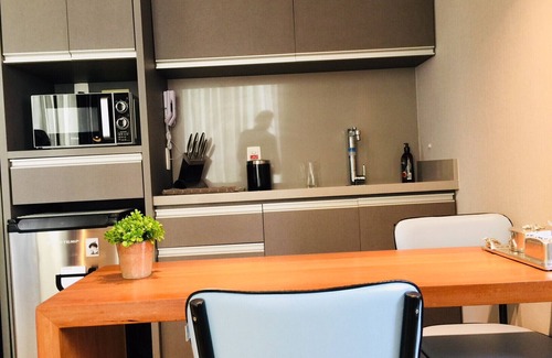 Consolacao Apartment | AV806 - Executive suite with lots of charm
