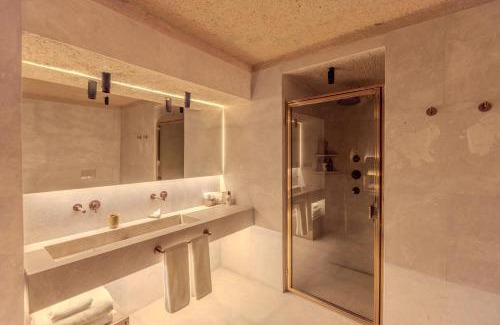 Urgup Hotel | Avantgarde Refined Caves Of Cappadocia