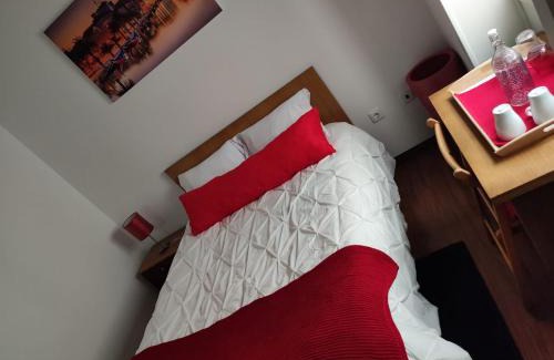 Aveiro Apartment | Aveiro Theater Rooms