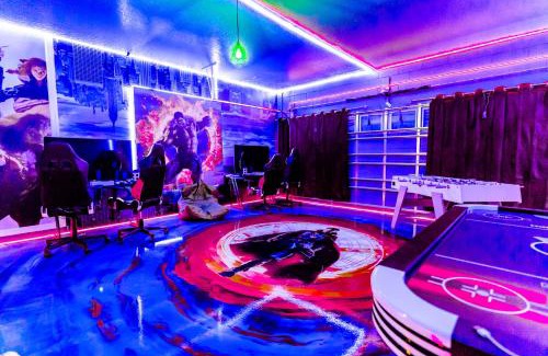 Four Corners House | Avengers Game Room! Themed, Windsor at Westside Resort