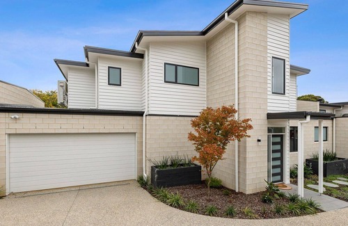 Belmont House | Avenue Townhouse Belmont