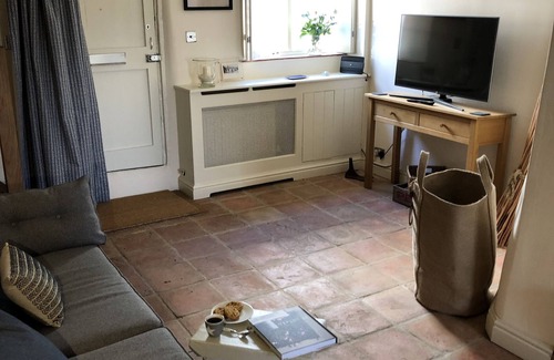Bridgnorth Cottage | Award Winning Little Gem on the Historic Cartway