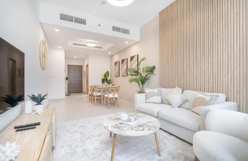 Jumeirah Apartment | Awesome 1 bed flat with Burj view