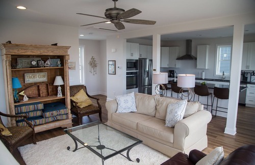Dewey Beach House | Awesome 5 bedroom 4 bath with pool, hot tub & rooftop deck