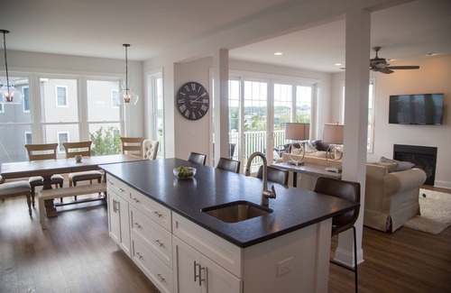 Dewey Beach House | Awesome 5 bedroom 4 bath with pool, hot tub & rooftop deck