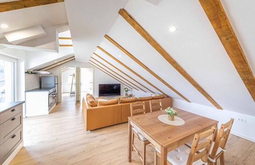 Kastel Novi Apartment | Awesome apartment in Kastel Novi