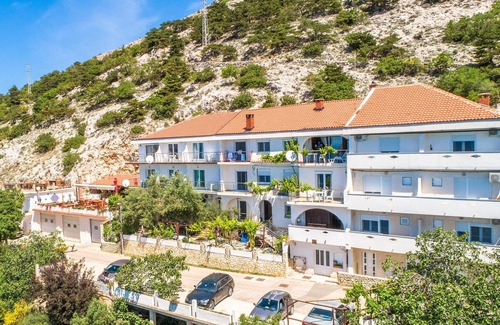 Stara Baska Apartment | Awesome apartment in Stara Baska