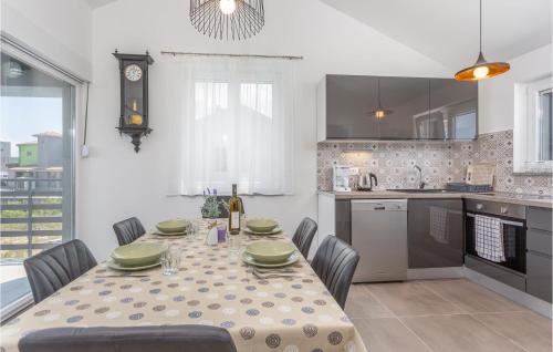 Vrbnik Apartment | Awesome Apartment In Vrbnik With Wifi
