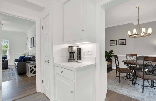Fredericksburg House | Awesome Haus With Gameroom, 4blks to Center of Town!
