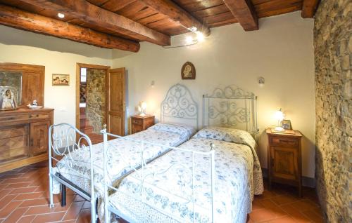 Bibbiena House | Awesome Home In Bibbiena With Kitchen