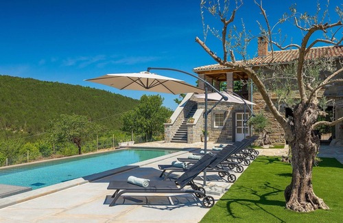 Buzet House | Awesome home in Buzet
